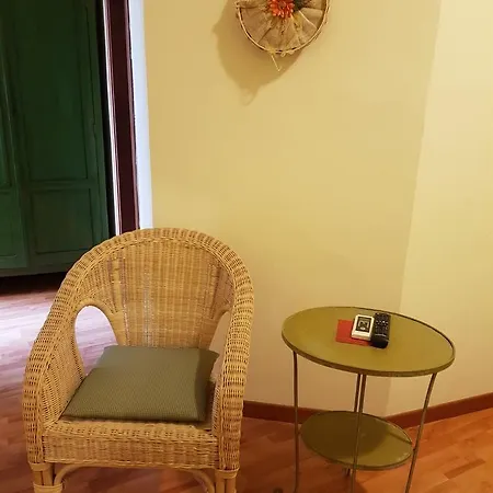 B&B La Piazzetta 파올라