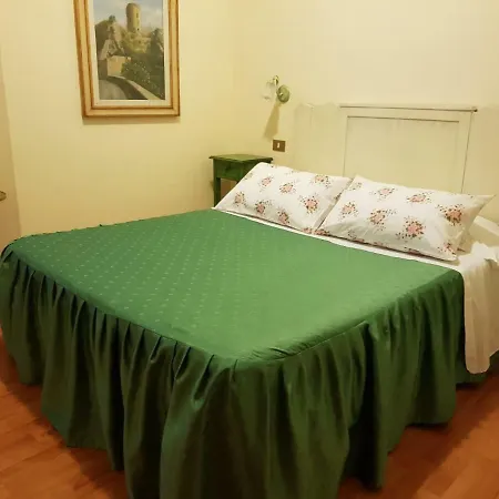 B&B La Piazzetta 파올라