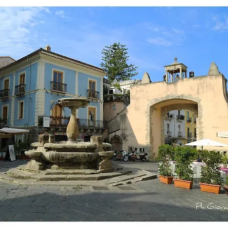 Bed & Breakfast La Piazzetta 4*