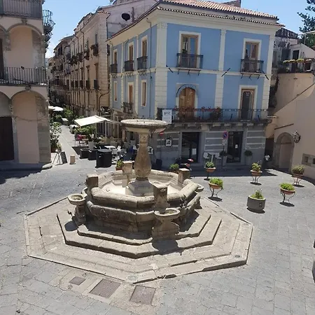 La Piazzetta 4* Paola