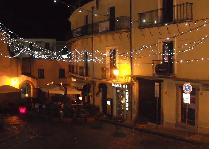 Panzió La Piazzetta Paola