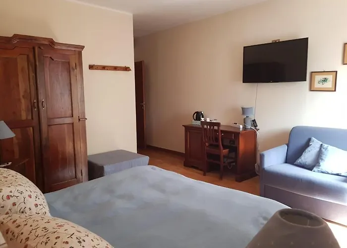 La Piazzetta Panzió Paola