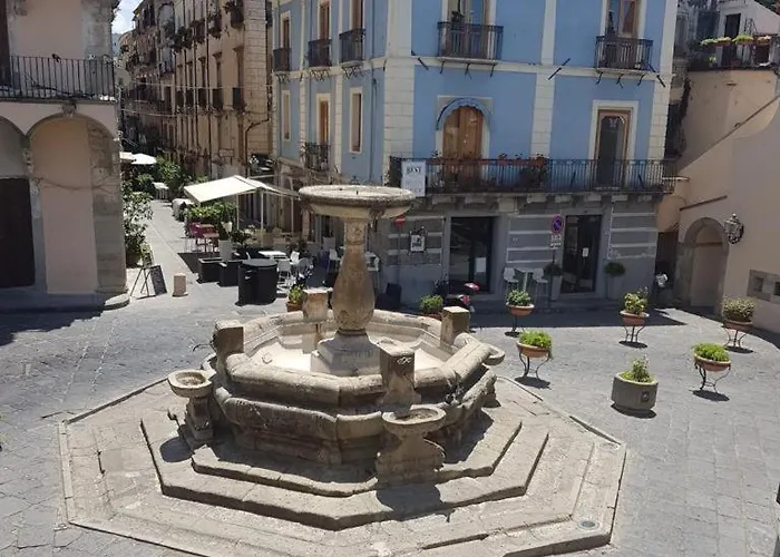 La Piazzetta 4* Paola