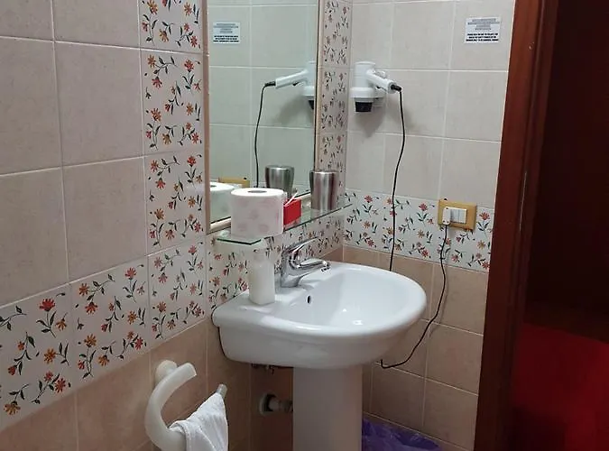 小广场住宿加早餐旅馆 住宿加早餐酒店 4*